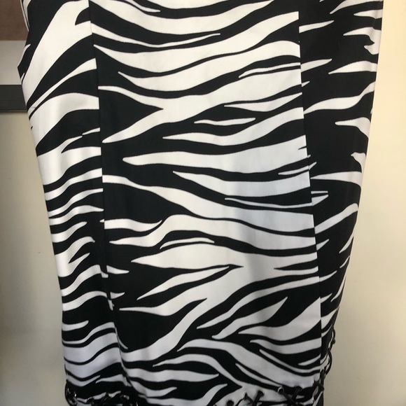 MICHAEL KORS STRAPLESS DRESS - Picture 8 of 9